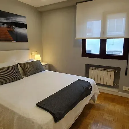 Apartament Moderno En El Centro. El Carmen Wifi *