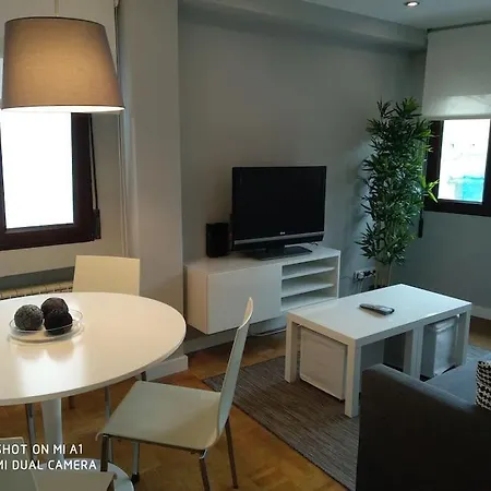 Apartamento Moderno En El Centro. El Carmen Wifi *
