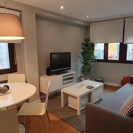 Moderno En El Centro. El Carmen Wifi Gijon