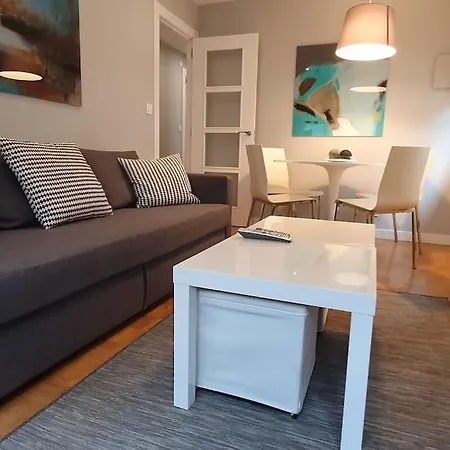 Apartment Moderno En El Centro. El Carmen Wifi