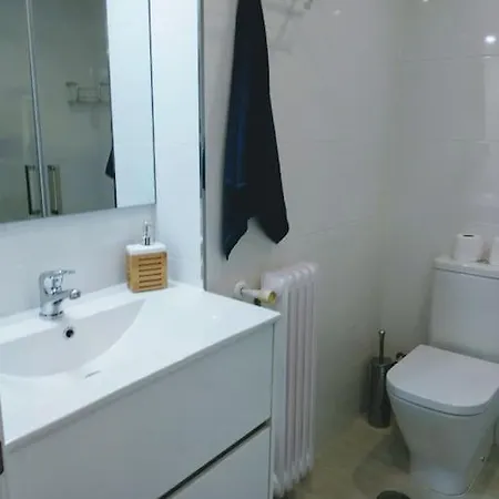 Moderno En El Centro. El Carmen Wifi * 希洪